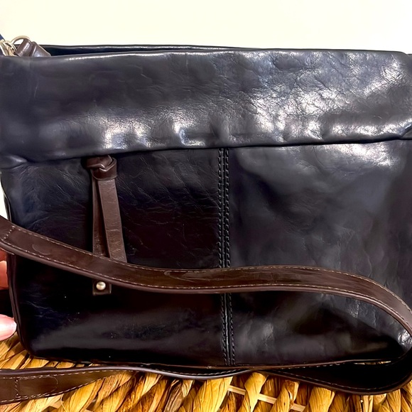 Tignanello purse with strap navy with brown strap - Picture 2 of 5